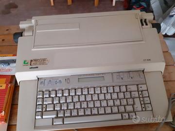 macchina da scrivere  Olivetti  elettrica  mod. ct