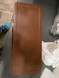 Porta attrezzi in metallo