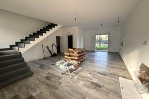 Rif.RI389| bifamiliare montepaone