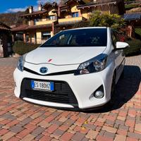 Toyota Yaris hybrid