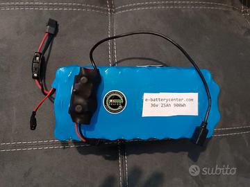 Batteria 36v 25Ah 900Wh xt60 + USB x Monopattini,