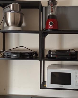 scaffali 
