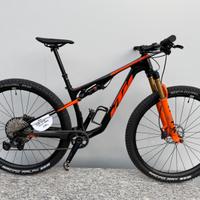 KTM SCARP MASTER CARBON FOX KASHIMA