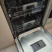 lavastoviglie Hoover 