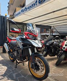 Qj Motor srt 900 sx 95cv tua a 92€ al mese poi dec