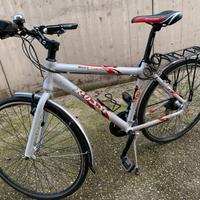 Bici city/trekking con telaio in alluminio
