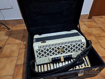 fisarmonica + testo
