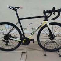 BICI DA CORSA IN CARBONIO MEGAMO RAISE TG. 54 / M