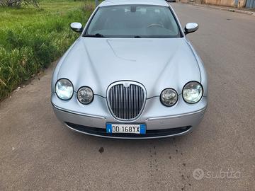 JAGUAR S-TYPE MOD. EXECUTIVE 
2.7D 