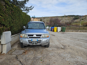 Mitsubishi Pajero w60