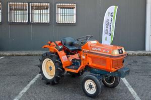 TRATTORE - KUBOTA B1 15 BULLTRA - ORIGINALE
