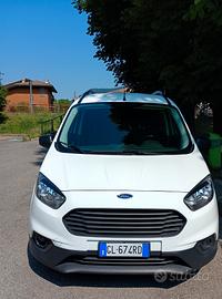 Ford Transit Courier 