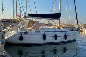 Bavaria 38 cruiser 11,90 X 3,87 del 2005