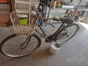 bici storica da donna   con freni a bacchetta 