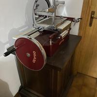 Affettatrice d’epoca Olland restaurata