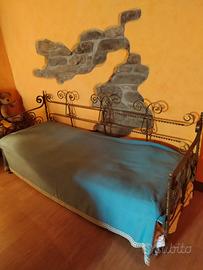 divano letto ferro battuto con doppia rete