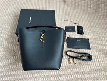 Borsa a secchiello piccola YSL LE 5A7