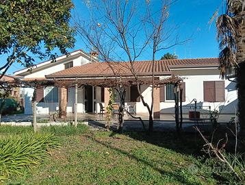 Luminosa casetta - Staranzano Villaraspa