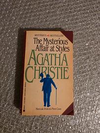 libro vintage di Agatha Crhistie 