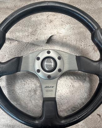 Volante momo per mazda