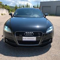 Audi TT s line