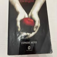 Libro twilight di Stephenie Meyer