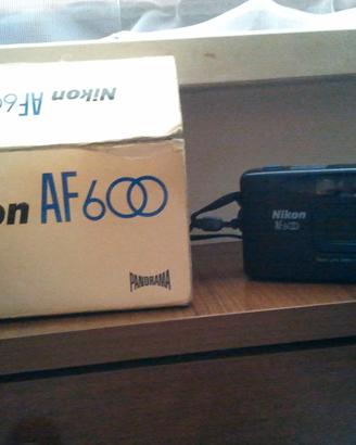 Nikon AF600 