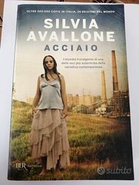Libro "Acciaio" di Silvia Avallone