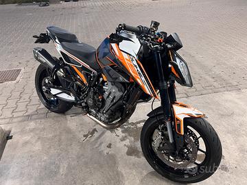 Ktm duke 790L