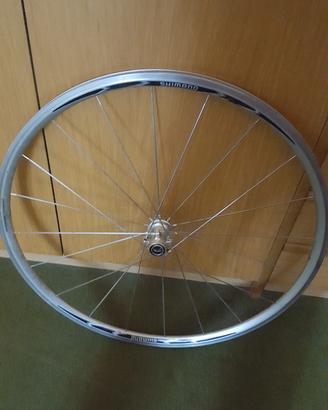 Ruota posteriore Shimano bici corsa con corpetto