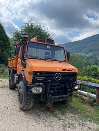 Macchina operatrice Mercedes-benz Unimog 1650