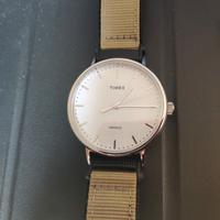 Orologio Timex con doppio cinturino 