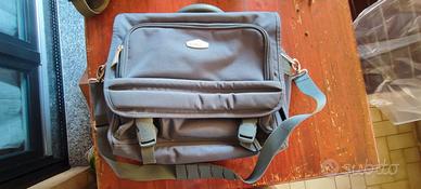 Borsa 24 ore morbida