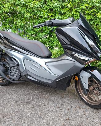 MALAGUTI MADISON 125cc MOT. A LIQUIDO
