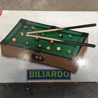 Biliardo piccolo da tavolo