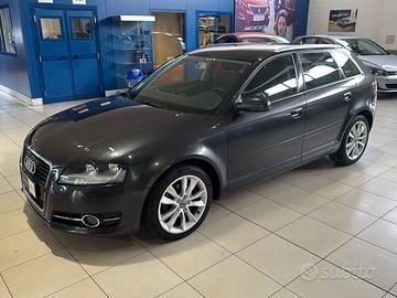 Audi A3 SPB 1.6 TDI 105 CV CR Ambition Volano...