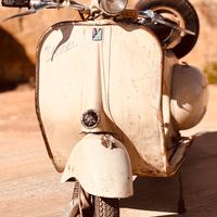 Vespa Piaggio 150 VL2T "STRUZZO"