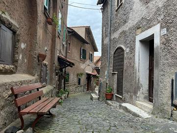 3 LOCALI A SUBIACO