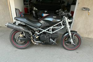 Ducati monster 600