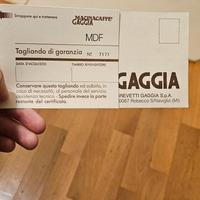 Macchina da caffè modello vintage 