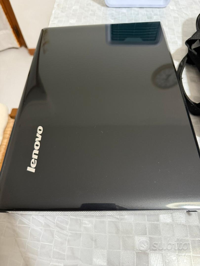 Notebook 15 “ Lenovo Ideapad 300 Processore i7 SSD - Informatica In ...