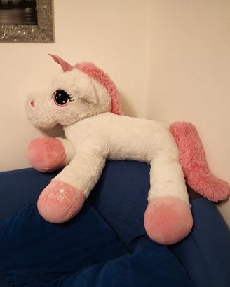 Unicorno peluche gigante bambina