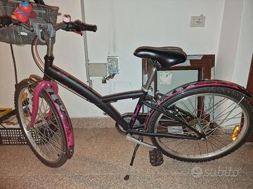 bicicletta bambina con cestino pronta all'uso