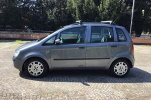 Fiat Idea 1.2 16V BlackLabel