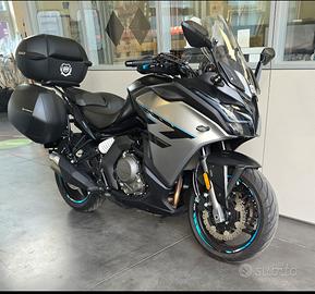 CF MOTO GT 650 NUOVA