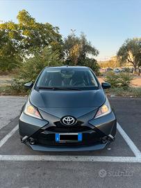 Toyota Aygo 1.0 benzina - 2017 - 57200 km