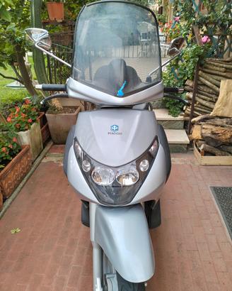 Piaggio Beverly 125