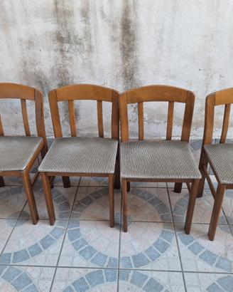 4 Sedie in Legno