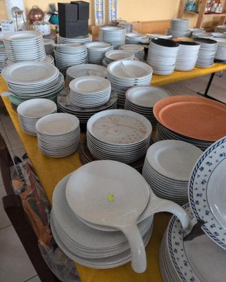 stock piatti coppette e tanto altro 