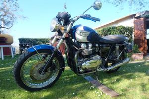 Triumph Bonneville T100